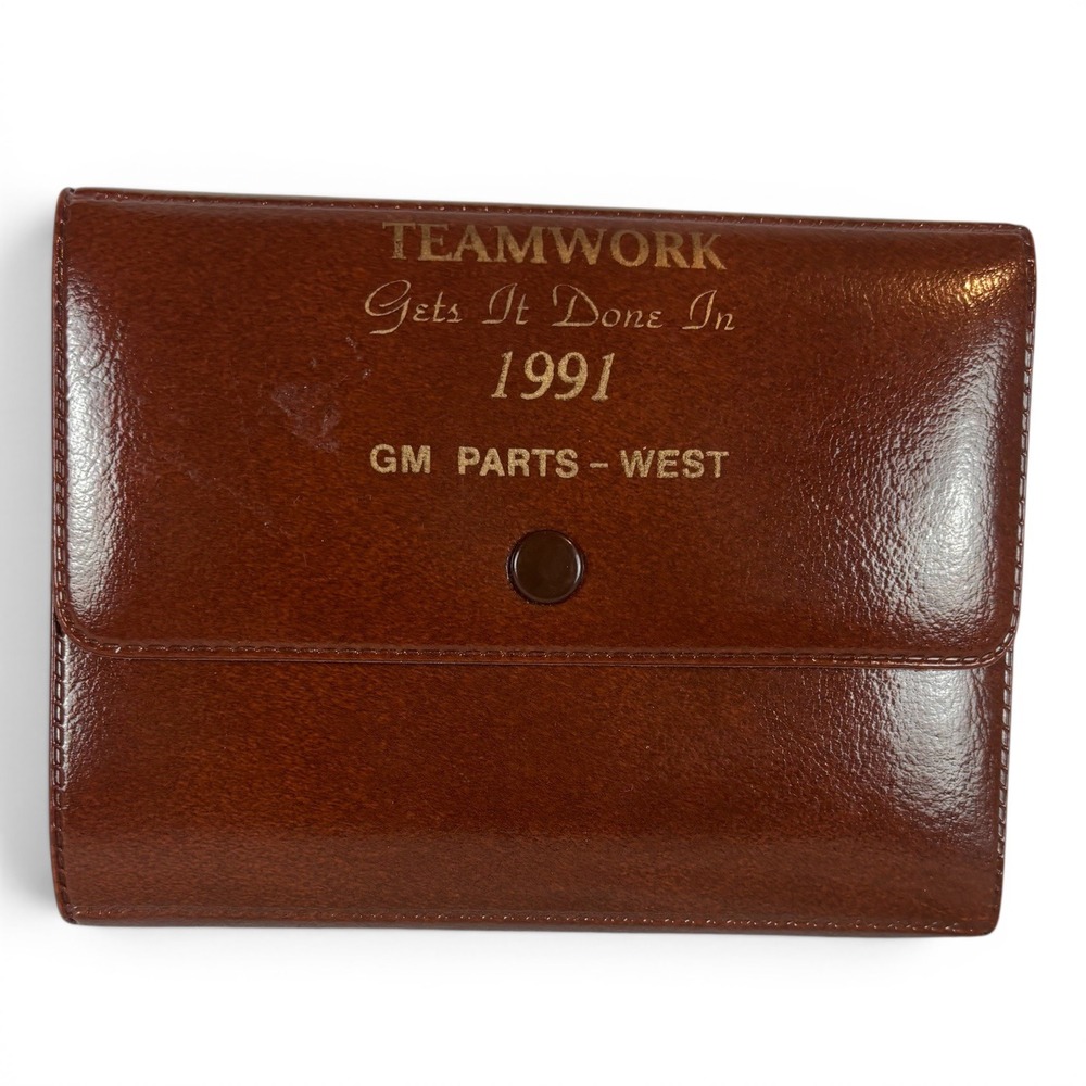 Vintage 1991 GM Parts West Travel Bridge Set Playing Cards Score‎ Pad Brown Case